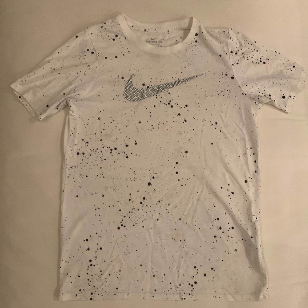 Nike boy’s size large dri fit